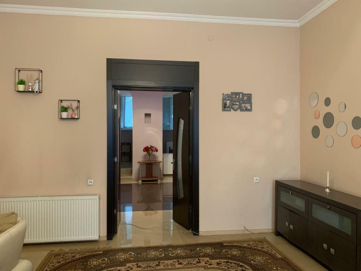 House Tbilisi Exterior foto